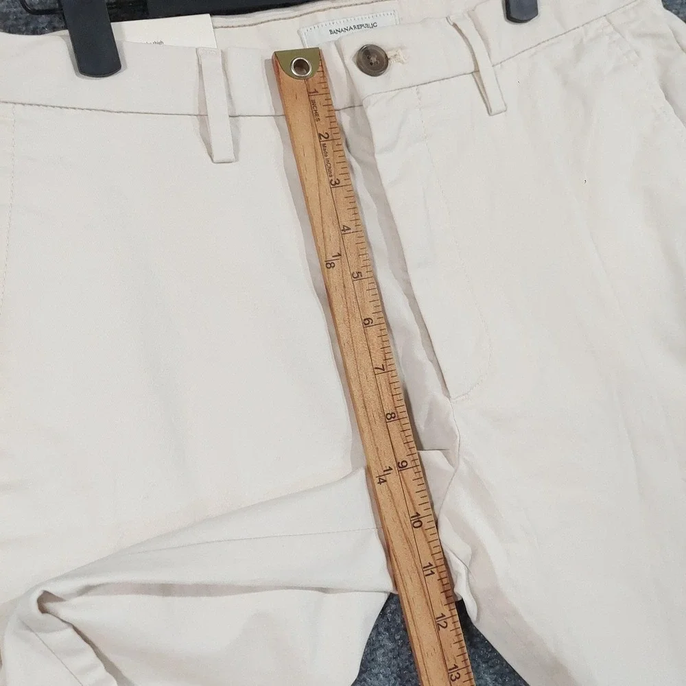 NEW Banana Republic Pants Mens 31x32 Beige Lived-In Slim Chino Stretch Casual